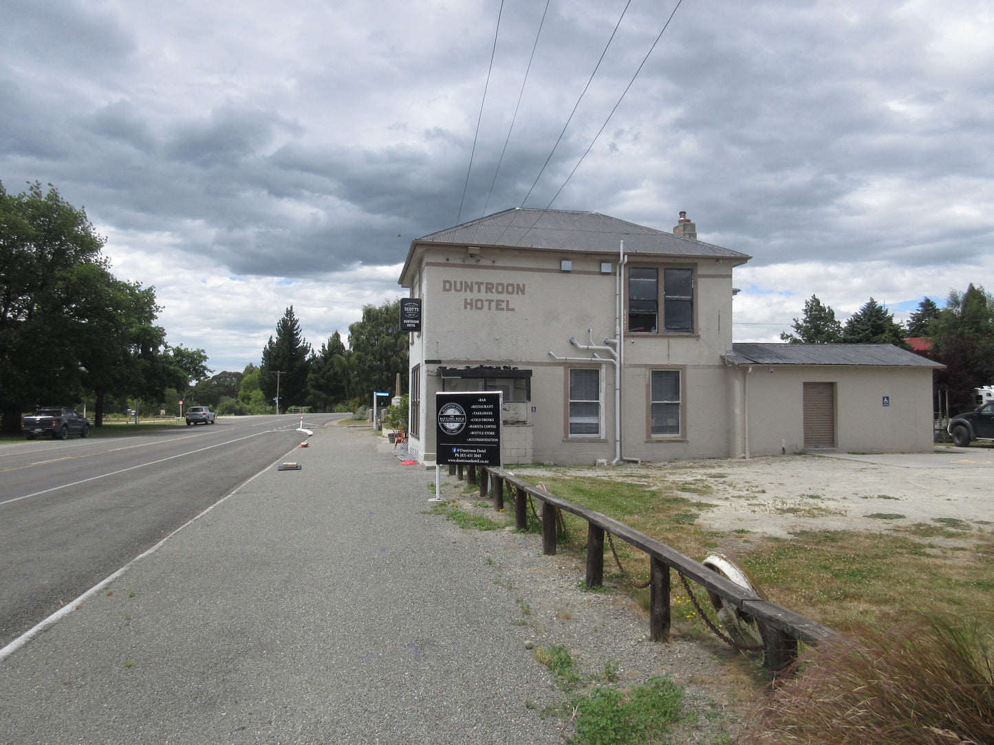 Duntroon Hotel