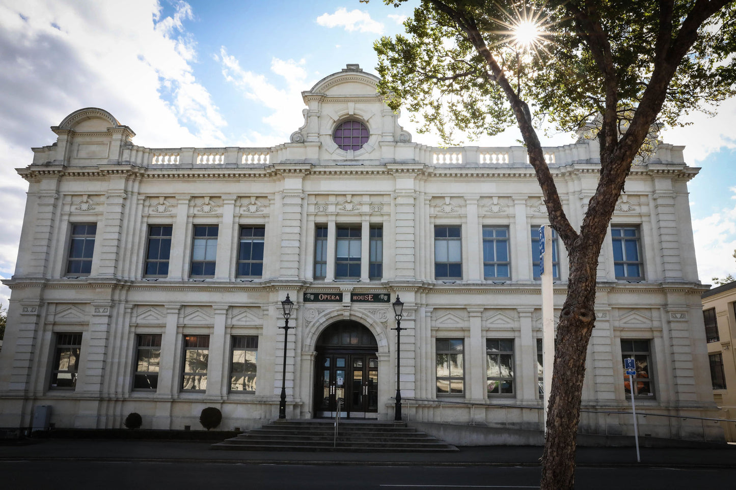 Oamaru Opera House Tour - Whats on NZ